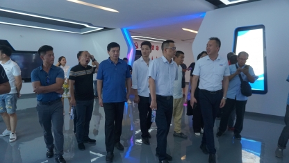 隆回县宣传部长雷勇一行莅临京能新能源，现场参观并给予高度评价！